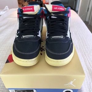 Union jordan 4’s